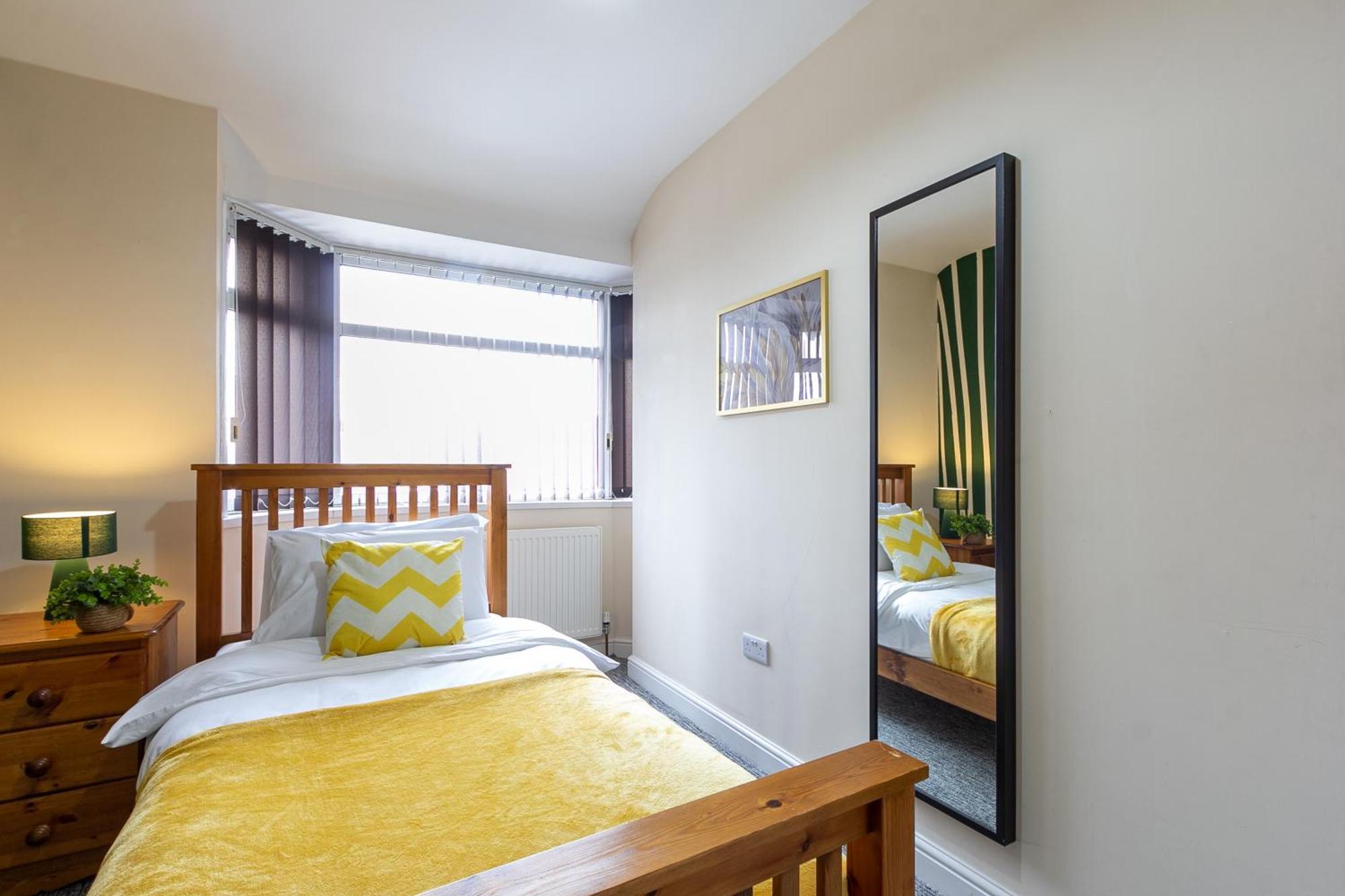 考文垂Bathway House - Free Secured Parking And Wifi公寓 外观 照片