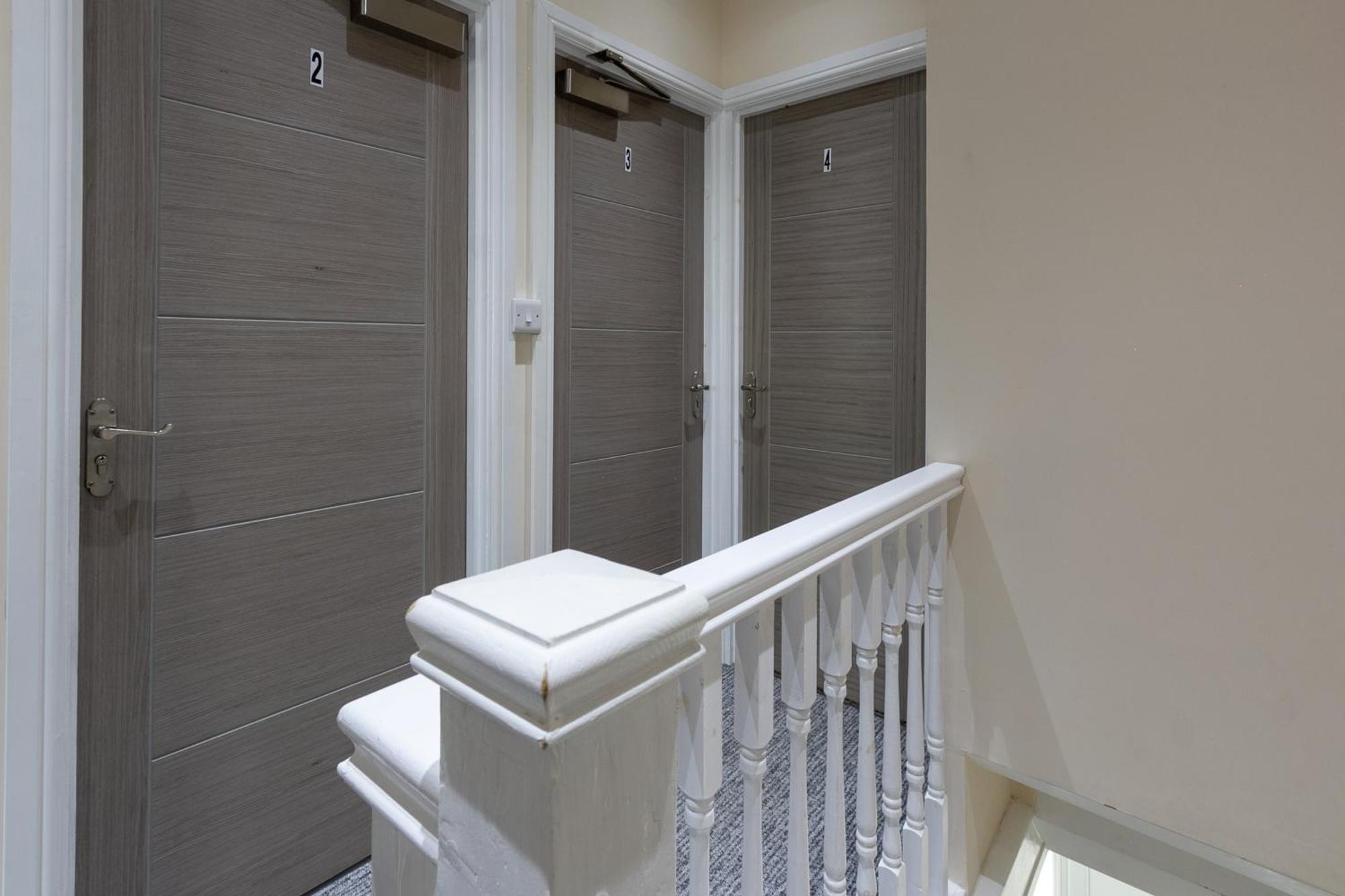 考文垂Bathway House - Free Secured Parking And Wifi公寓 外观 照片